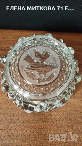 2 масивни кристални пепелника с вградена фигура на пиленце на дъното, снимка 5 - Други - 51240946