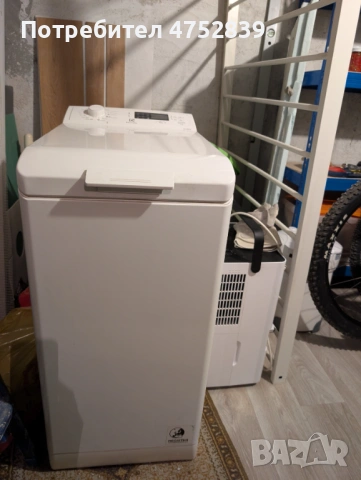 Пералня Electrolux с вертикално зареждане