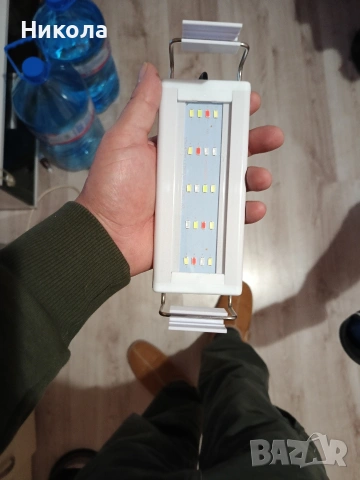 Помпа и лампа за аквариум 