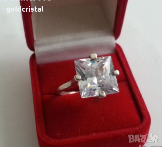 сребърен пръстен с голям квадратен циркон, снимка 1 - Антикварни и старинни предмети - 17304660