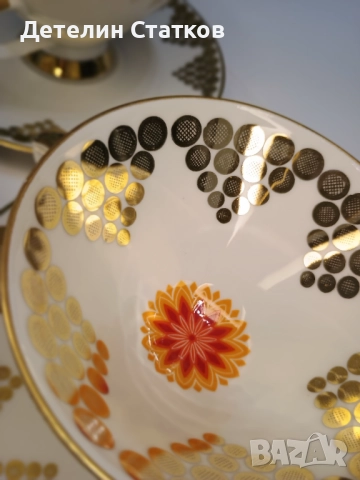 Винтидж немски порцеланов сервиз 3 двойни сета за кафе или чай, снимка 5 - Чаши - 52976654