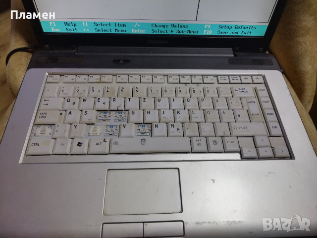 Лаптоп Тошиба - повреден/за части., снимка 5 - Части за лаптопи - 44936923