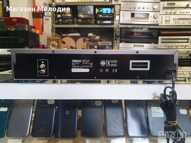 CD Player Yamaha CDX-393  В перфектно техническо и много добро визуално състояние., снимка 9 - Декове - 46188335