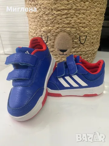 Маратонки Adidas, снимка 1 - Детски маратонки - 47150423