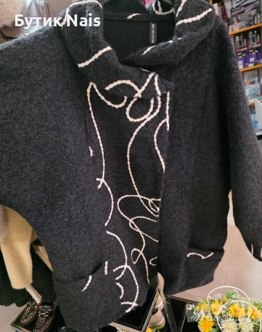 Дамско палто , снимка 2 - Палта, манта - 52015386