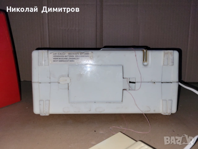 Малка шевна машина Singer Lockstitch, снимка 2 - Други машини и части - 53265387