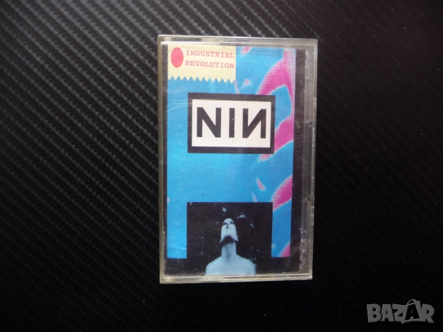Nine Inch Nails Pretty hate machine Industrial revolution рок метъл индъстриъл албум NIN фенове 1989