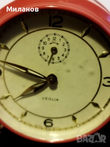 Стар механичен будилник, настолен часовник, снимка 3 - Антикварни и старинни предмети - 52040708