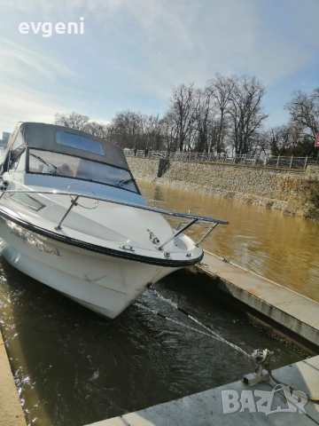 Продава се: Моторна яхта   двигател дизел  3.0 - 200 коня, снимка 6 - Воден транспорт - 54084856