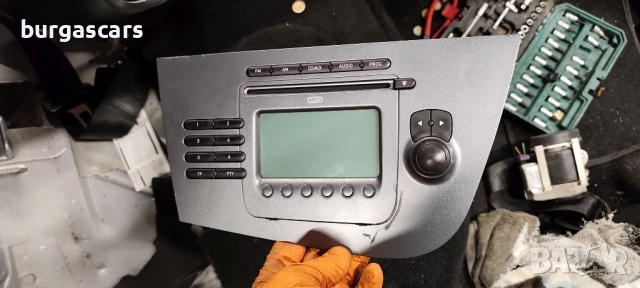 Радио CD MP3 1P1 035 186 B Seat Leon II (1P) - 100лв