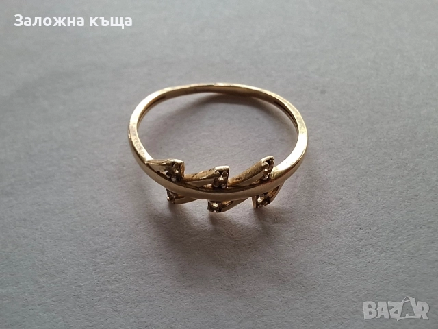 Дамски златен пръстен / Злато за материал - 1,32 гр. / 585 / 14К