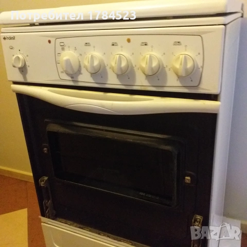 Печка Indezit готварска., снимка 3 - Печки, фурни - 53226182