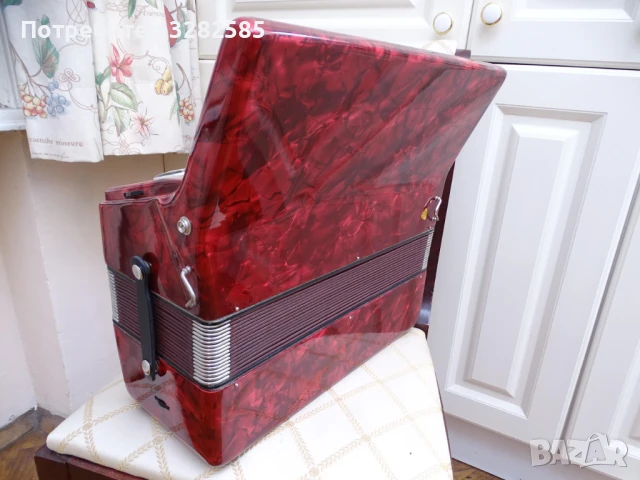 Акордеон Велтмайстер Стела 80 баса, снимка 10 - Акордеони - 50877202