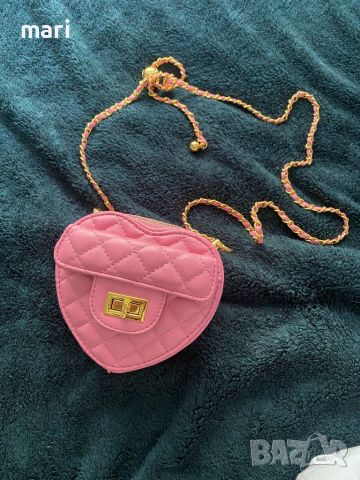 Мини розова чантичка сърце, снимка 1 - Чанти - 45978365