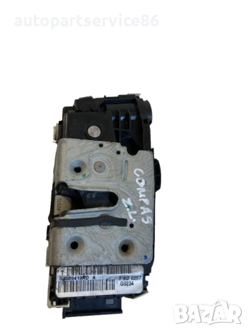 Заключващ механизъм на задна лява врата за Jeep Compass 2.0 CRD (2009) P04589419AD