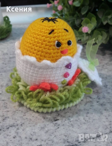 Великденски подаръци. Пиленце момче на тревата. Плетена играчка. Ръчно изработени., снимка 4 - Плюшени играчки - 53747566