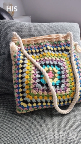 Дамски плетени чанти луксозни, ръчна изработка от качествени прежди, различни модели, снимка 8 - Чанти - 39398104