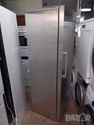 Огромен иноксов вертикален фризер Сименс Siemens с 8 чекмеджета Made in Germany 2 години Гаранция!, снимка 2 - Фризери - 53820864