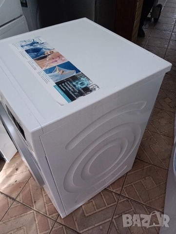 Като нова пералня Сименс Siemens IQ700 A+++ 9кг Made in Germany 2 години гаранция!, снимка 2 - Перални - 52730102