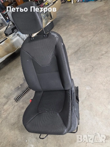 Renault Clio IV шофьорска седалка , снимка 6 - Аксесоари и консумативи - 53659061