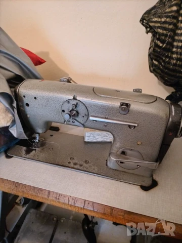 Професионална шевна машина в гр.Русе, снимка 2 - Шевни машини - 51201938