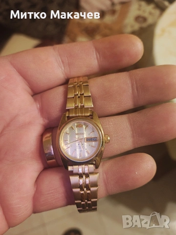 женски часовник 