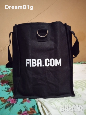 Спортна чанта / Термочанта за вода FIBA – Официален мърчандайз, снимка 2 - Баскетбол - 54284269
