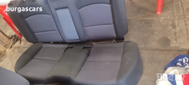 Салон Mazda 3 седан - 180лв, снимка 4 - Части - 51273268