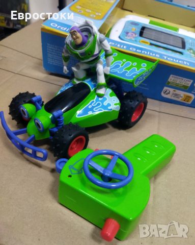 Кола с дистанционно управление JADA Toys Disney Pixar Toy Story 4 Turbo Buggy W/Buzz Lightyear, снимка 7 - Коли, камиони, мотори, писти - 45360224