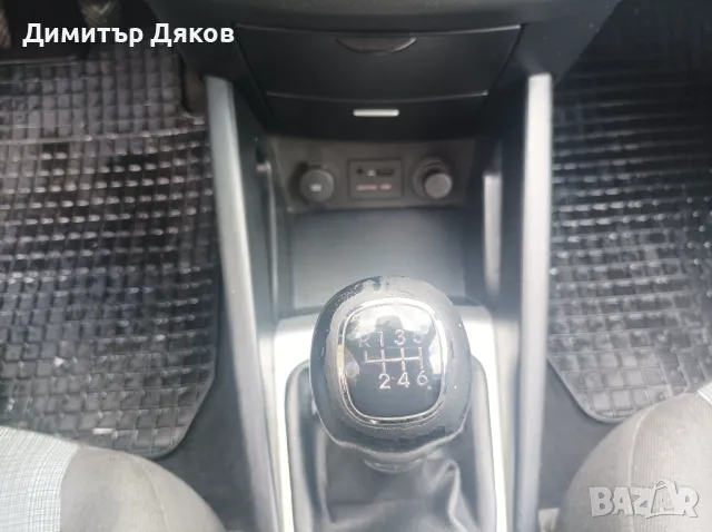 KIA Ceed 1.6 CRDI, снимка 15 - Автомобили и джипове - 47482841