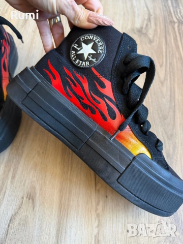 Оригинални шикозни кецове Converse Cruise Flames! 40 н