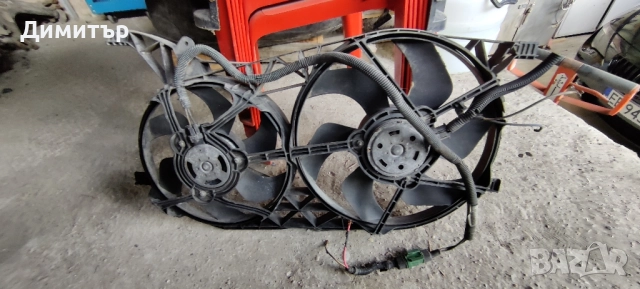 Перки за охлаждане радиатор Рено Еспейс 4, снимка 2 - Части - 51866824