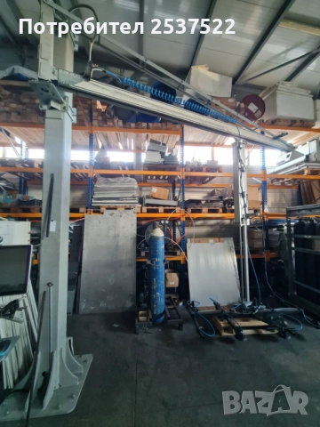 Конзолен колонен кран 4 m с вакуумен хващач