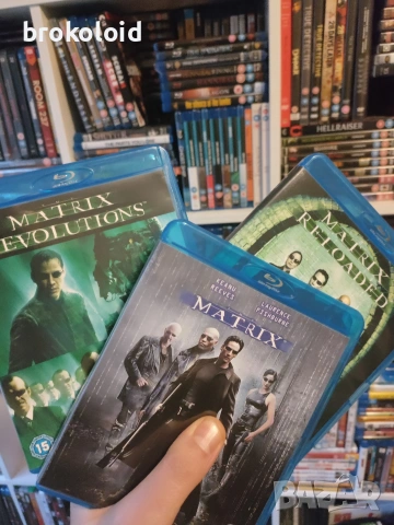 The Matrix Complete Trilogy Blu Ray boxset - състояние като ново, снимка 2 - Blu-Ray филми - 53510369