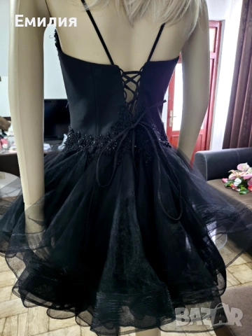 Черна рокля , снимка 2 - Рокли - 52215795