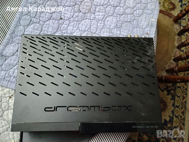 Продавам сателитен приемник Dreambox DM920, снимка 2 - Приемници и антени - 45648051