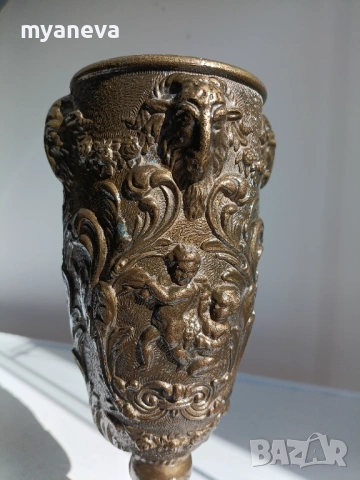 Барокова, италианска кана от две части с бокал. Метална с релефни изображения на херувими , снимка 13 - Статуетки - 53816537