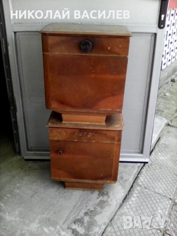 Двете   шкавчета   за   спалня   .  от   едно   време  ., снимка 2 - Шкафове - 53756290