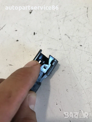 Външна дръжка на предната дясна врата (синя) за KIA Carnival (2008), снимка 3 - Части - 53200329