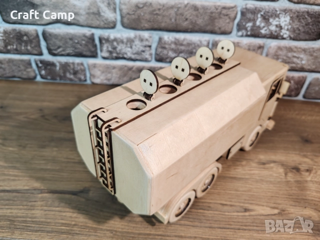 Дървен модел на Камион–Цистерна – Craft Camp, снимка 5 - Коли, камиони, мотори, писти - 52736076