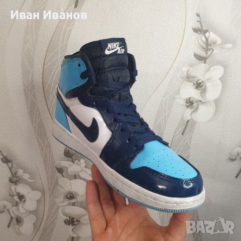 маратонки Jordan 1 Retro High UNC Patent Blue Chill  номер 40 ,5- 41, снимка 2 - Маратонки - 45108921