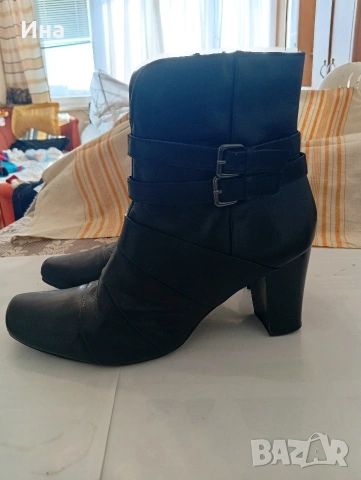 Черни ботушки на JANET D естествена кожа, снимка 3 - Дамски боти - 53705220