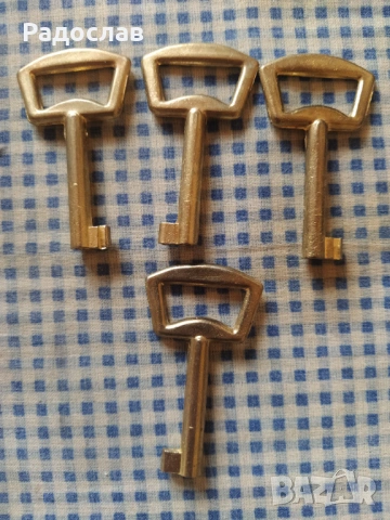 стари ключове за мебели 