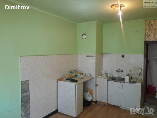 Продавам КЪЩА, снимка 6 - Къщи - 53729758