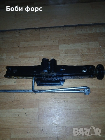 Нов крик Дачия Сандеро степуей 3 , снимка 17 - Аксесоари и консумативи - 54212778