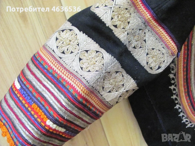 19век женска носия ,златна сърма, снимка 13 - Антикварни и старинни предмети - 54040028