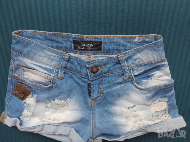 Дънкови къси панталони , снимка 4 - Къси панталони и бермуди - 53937210