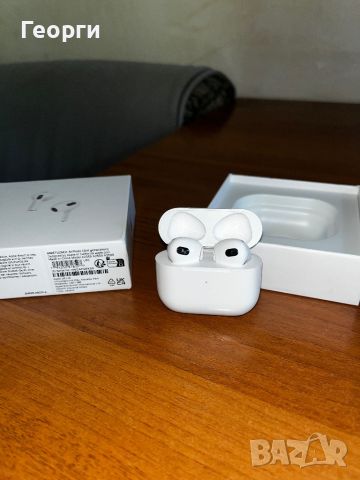 Apple AirPods 3rd Generation, снимка 2 - Безжични слушалки - 46396046
