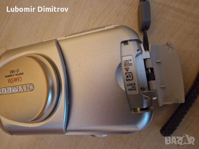 Цифров фотоапарат Olympus CAMEDIA 160 3.2MP - сребрист, снимка 2 - Фотоапарати - 46414568