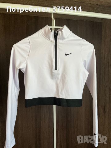 Къса дамска блуза Nike